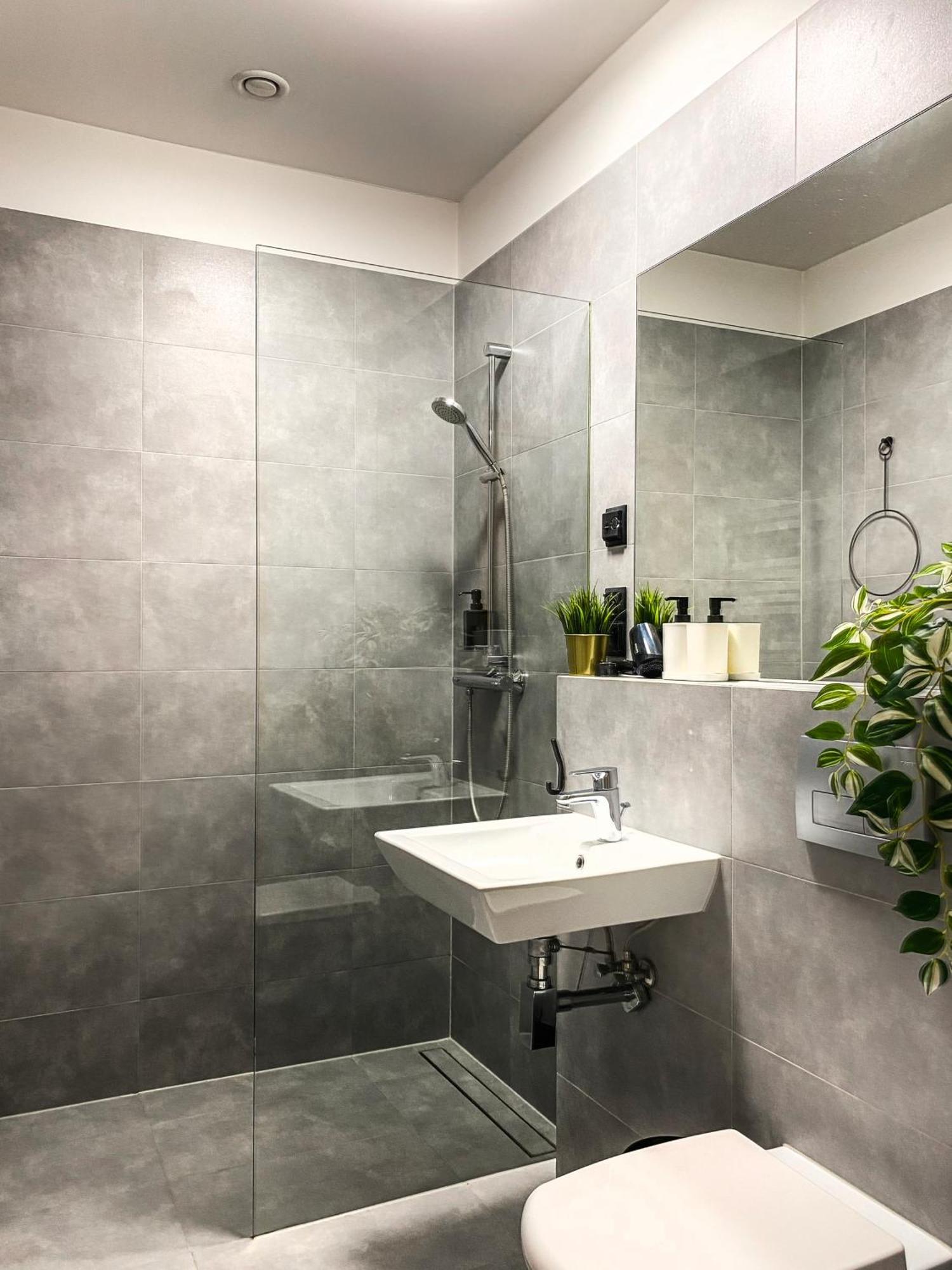 Cozy Apartment With Ac For Couples - Old Town Krakau Exterior foto