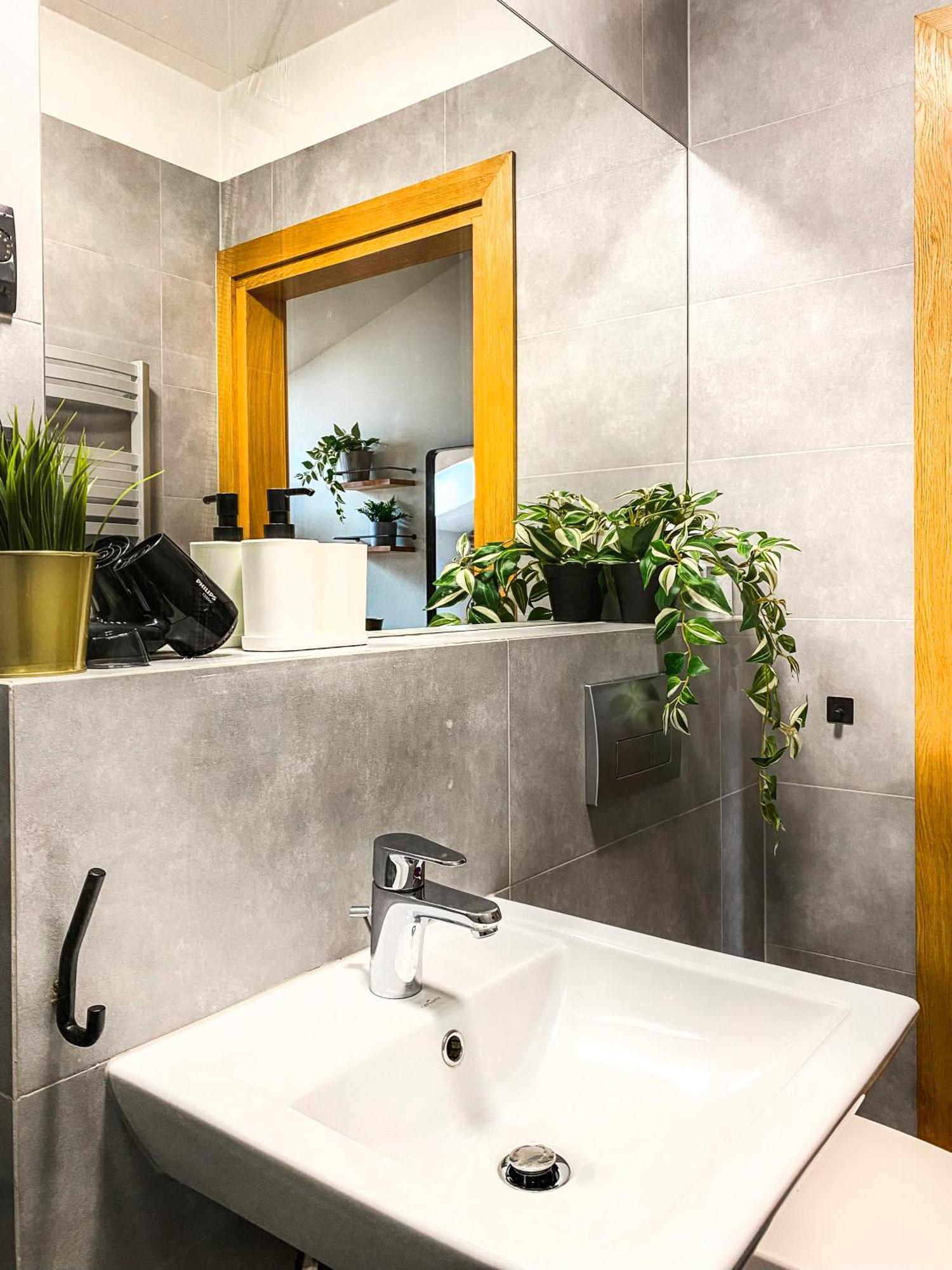 Cozy Apartment With Ac For Couples - Old Town Krakau Exterior foto